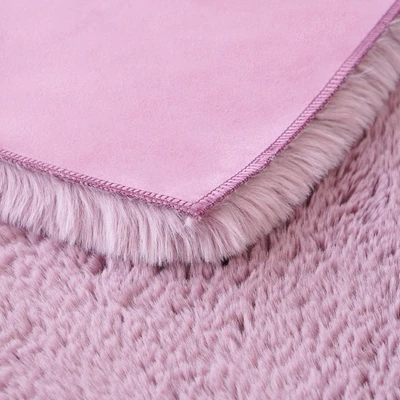 Gambar Informa Karpet 70x150 cm Frosty Faux Fur - Ungu