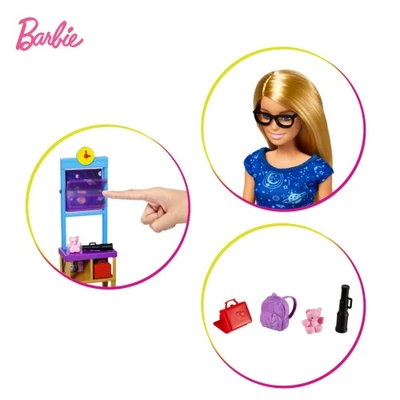 Gambar Barbie Set Boneka Carriers Space Teacher Gtw34