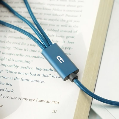 Gambar Ataru Kabel Charger USB 3-in-1 Aluminium - Biru