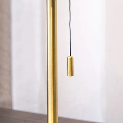 Gambar Informa Gusto Lampu Meja E27 - Brass