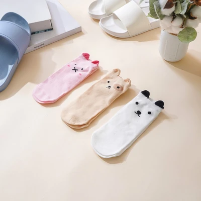 Gambar Ataru Set 3 Pasang Kaos Kaki Ankle Faces