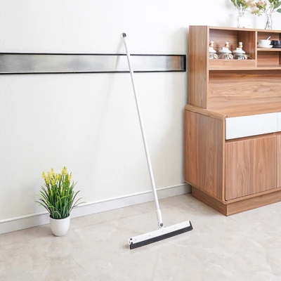 Gambar Proclean Pendorong Air Rotated 44 cm - Putih