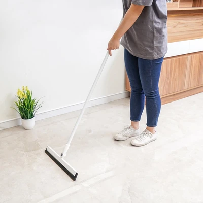 Gambar Proclean Pendorong Air Rotated 44 cm - Putih