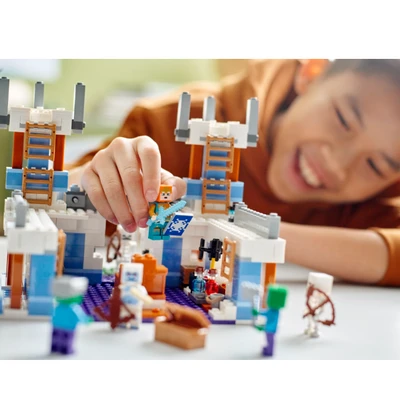 Gambar LEGO Minceraft The Ice Castle Set 499 Pcs 21186 - Mix