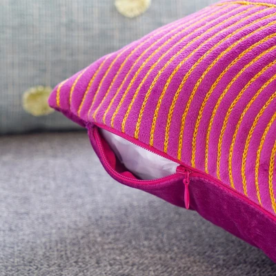 Gambar Informa Vibrant Heritage Sarung Bantal Sofa Polyester 45x45 cm - Ungu