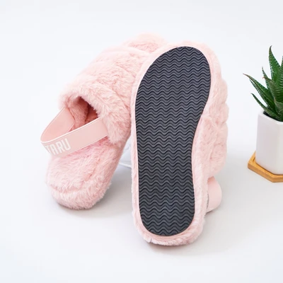 Gambar Ataru Ukuran 36/37 Sandal Wanita Fur  - Pink