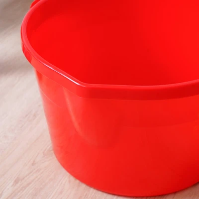 Gambar Proclean 13 Ltr Ember Round - Merah