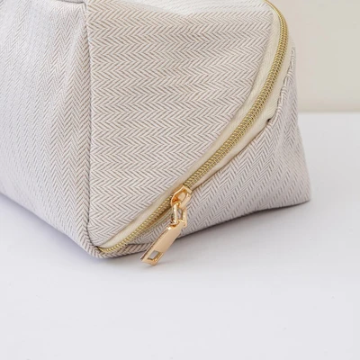 Gambar Ataru Pouch Kosmetik Chevron Extendable - Putih