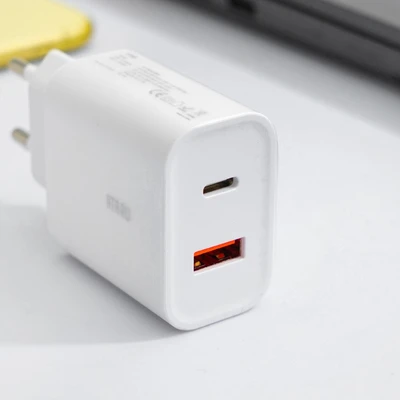 Gambar Ataru Kepala Charger PD Duo USB-A & USB-C 30 Watt - Putih