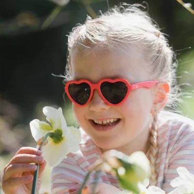 Gambar Okiedog Babiators Kacamata Sunglasses Anak Queen Heart