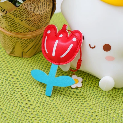 Gambar Ataru Gantungan Kunci PU Tulip - Merah