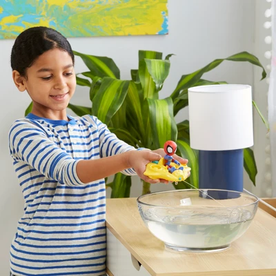 Gambar Spidey Amazing Friends Spidey Water Web Raft F5080