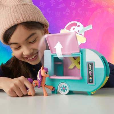 Gambar My Little Pony Playset Sunny Starscout Smoothie Truck F6339