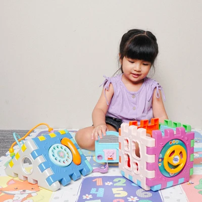Gambar Peppa Pig Set Activity House 17087