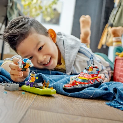 Gambar LEGO City Fire Rescue Boat Set 144 Pcs 60373 - Mix