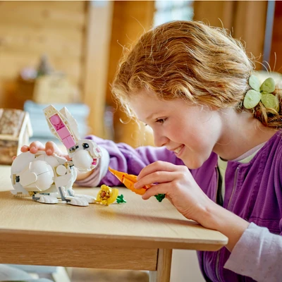 Gambar LEGO Creator White Rabbit 31133