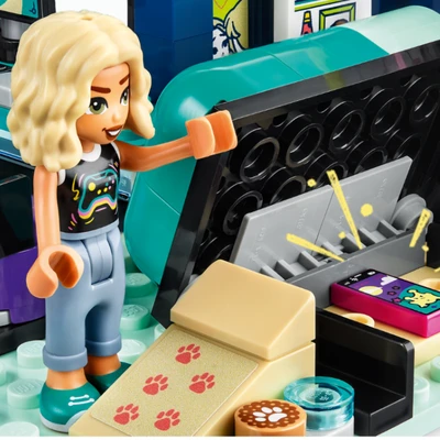 Gambar LEGO Friends Novas Room 41755