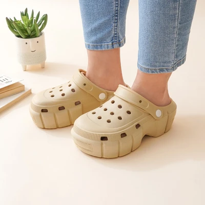 Gambar Ataru Ukuran 37 Sandal Wanita Clog Sling Back - Krem Beige