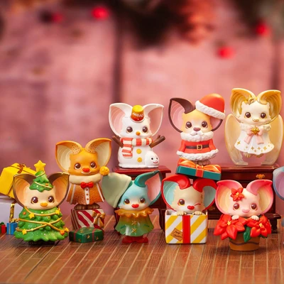 Gambar Pop Mart Minifigure Yoki Christmas Series Random
