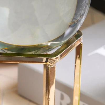 Gambar Informa Patung Miniatur Crystal Tower 18 cm - Gold