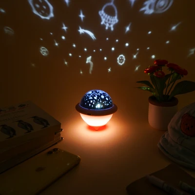 Gambar Ataru Lampu Tidur Projector Mini Rechargeable UFO - Pink