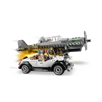 Gambar LEGO Set Indiana Jones Figther Plane Chase 77012