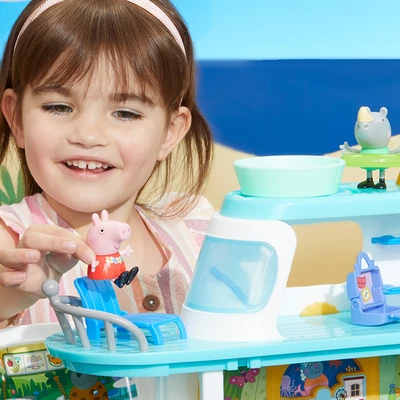 Gambar Peppa Pig Playset Peppas Cruise Ship