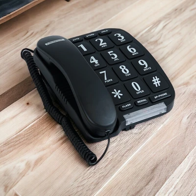 Gambar Krisbow Telepon Analog Big Button - Hitam
