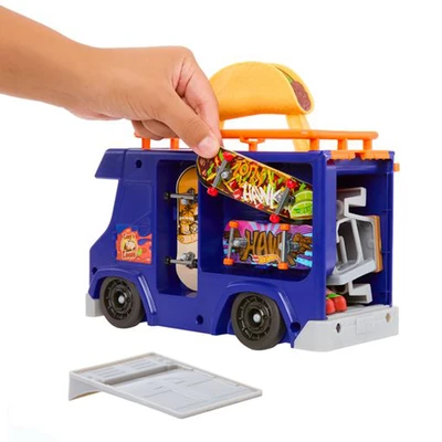 Gambar Hot Wheels Playset Skate Taco Truck Play Case Hmk00