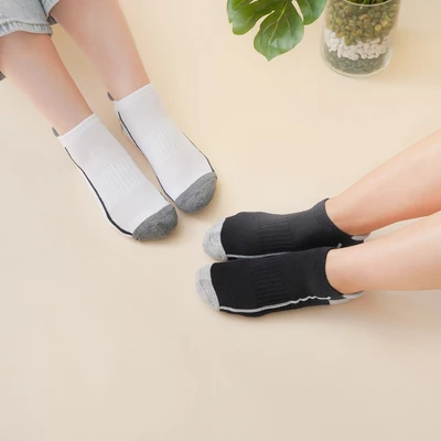 Gambar Ataru Set 3 Pasang Kaos Kaki Olahraga Pria