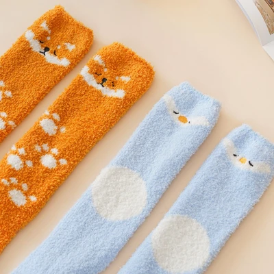 Gambar Ataru Set 2 Pasang Kaos Kaki Anak Motif Hewan