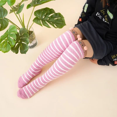 Gambar Ataru Kaos Kaki Winter Panjang - Pink