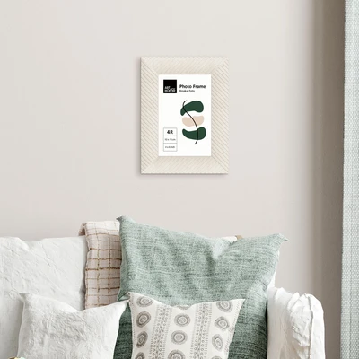 Gambar Arthome Bingkai Foto Meja Twist Plastik 4R - Putih Ivory