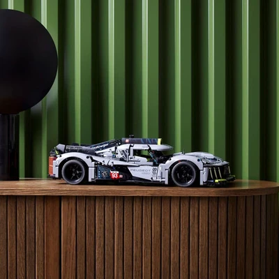 Gambar LEGO Technic Peugeot 9x8 24h Le Mans Hybrid Hypercar Set 1775 Pcs 42156 - Abu-abu