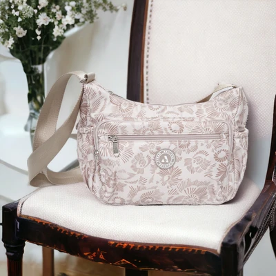 Gambar Passport Gamora Tas Selempang Printed - Cokelat Khaki