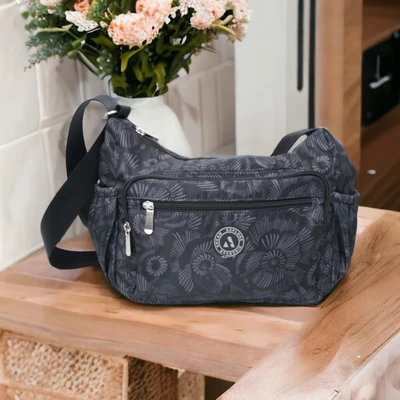 Gambar Passport Gamora Tas Selempang Printed - Hitam