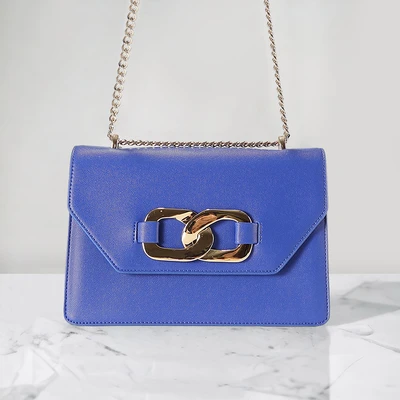 Gambar Chrisbella Thys Tas Selempang Cross Gold Chain - Biru Navy