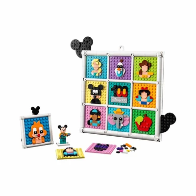 Gambar LEGO Set 100 Years Of Disney Icons 43221