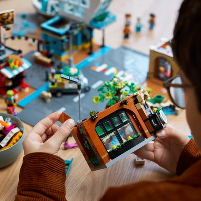 Gambar LEGO City Downtown 60380