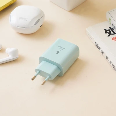 Gambar Ataru Kepala Charger Dual USB-A & USB-C 30 Watt - Hijau Muda