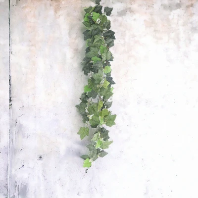 Gambar Arthome Tanaman Artifisial Garland Grape Vine Leaf 22.8x22.8x185.4 cm - Hijau