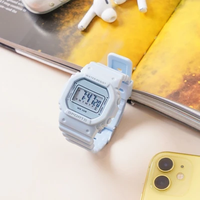 Gambar Ataru Jam Tangan Digital Simple - Biru
