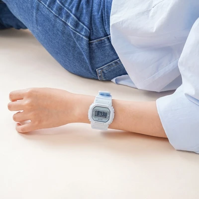 Gambar Ataru Jam Tangan Digital Simple - Biru