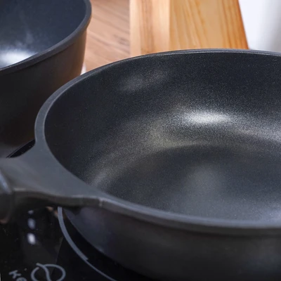 Gambar Cooking Color Alpha Everyday Wajan Penggorengan Aluminium 20 cm - Hitam