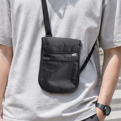 Gambar Passport Pouch Leher Anti Theft Dengan RFID Block - Hitam