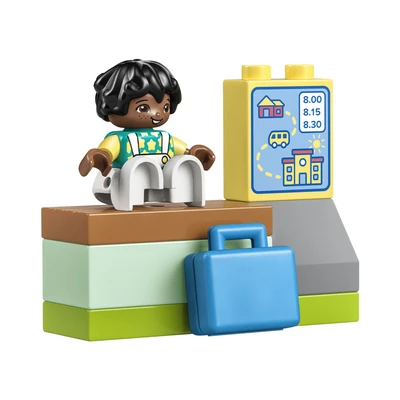 Gambar LEGO Duplo The Bus Ride 10988