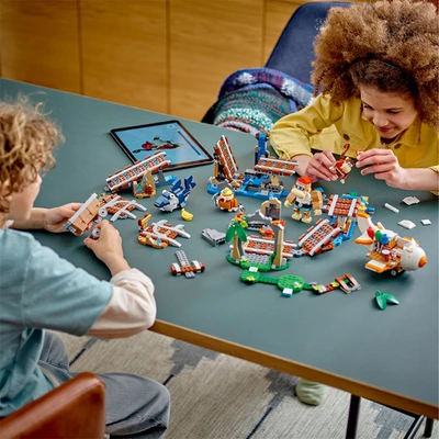 Gambar LEGO Super Mario Diddy Kongs Mine Cart Ride Expansion 71425