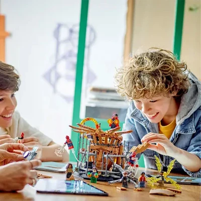 Gambar LEGO Marvel Spiderman Final Battle Set 900 Pcs 76261 - Mix