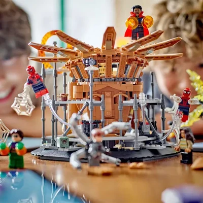 Gambar LEGO Marvel Spiderman Final Battle Set 900 Pcs 76261 - Mix