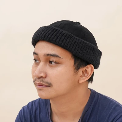 Jual Ataru Topi Brimless Knit - Hitam Terbaru | Ruparupa